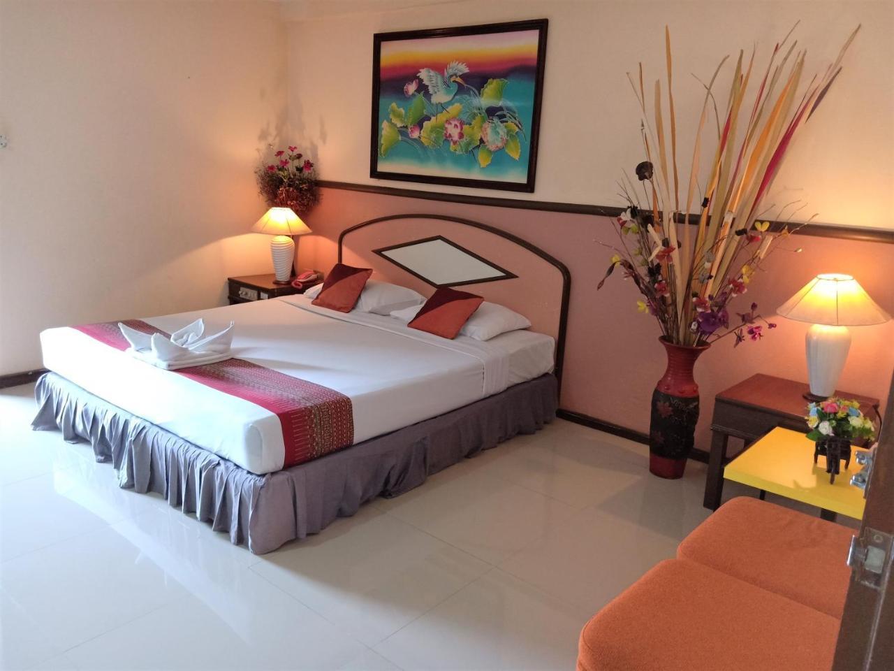 La Moon At Phuket - Sha Extra Plus Dış mekan fotoğraf
